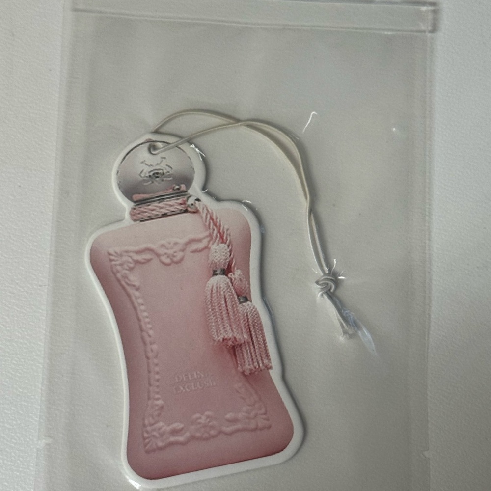 Pink Scented Delina Hanging Air Freshener